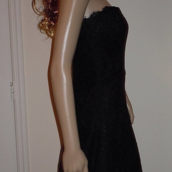White House Black Market Black Lace Asymmetric Hem Party Dress Sz 0 NWT $240 - Picture 6 of 13